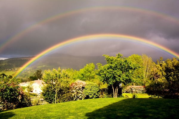 Arco_iris_en_Vega_de_Pas Arco_iris_en_Vega_de_Pas